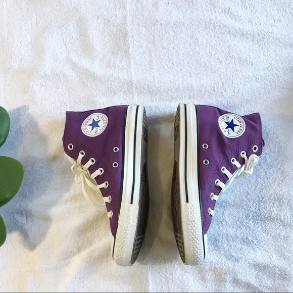 Converse Shoes - SOLD Converse Lavender Purple High Top Canvas